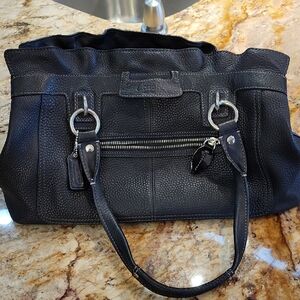 Vintage Coach Black Leather Women’s Shoulder Bag